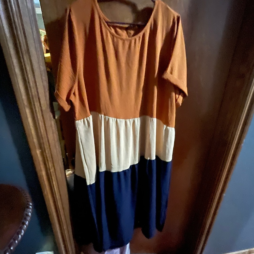 BloomChic Orange, Yellow, and Navy Casual Midi Sundress W/ POCKETS